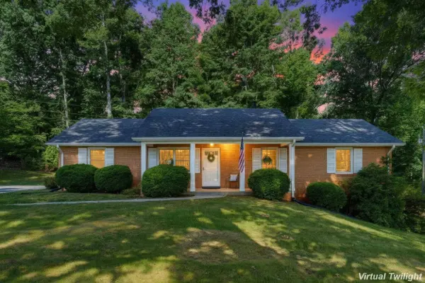 668 MILLER SCHOOL RD, Charlottesville, VA 22903