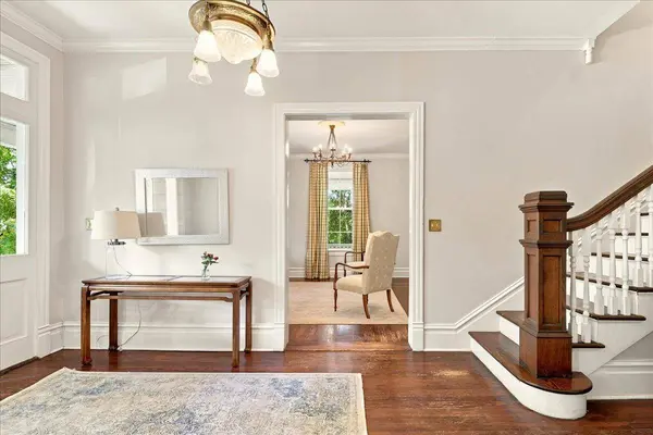 718 DONAGHE ST, Staunton, VA 24401