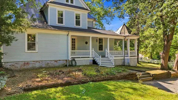 718 DONAGHE ST, Staunton, VA 24401