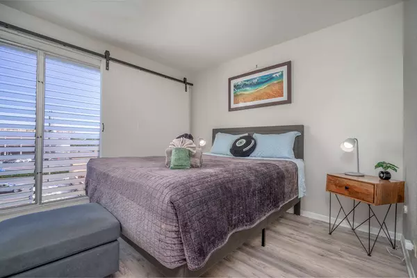 33 HUALALAI  ST #304, Hilo, HI 96720