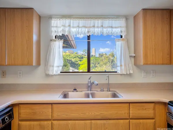 98-238 Paleo WAY #30, Aiea, HI 96701