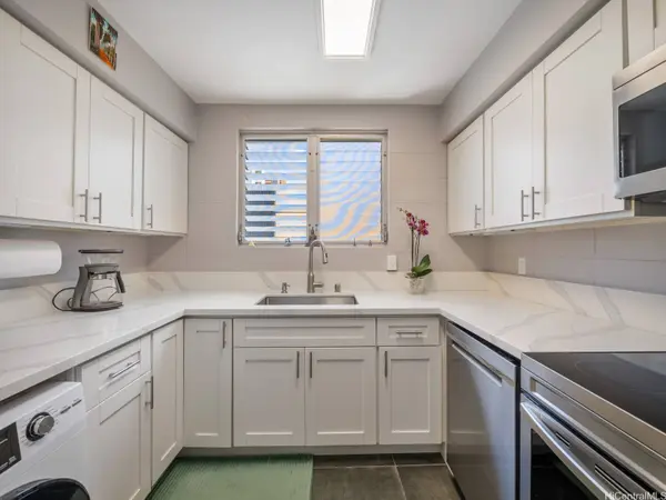 929 Ahana ST #309, Honolulu, HI 96814