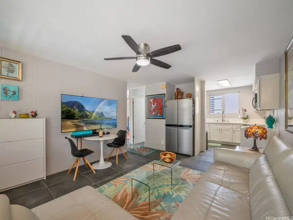 929 Ahana ST #309, Honolulu, HI 96814