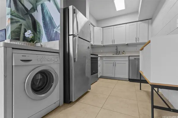 929 Ahana ST #201, Honolulu, HI 96814