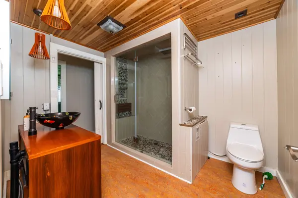 2637 KAIWIKI RD, Hilo, HI 96720