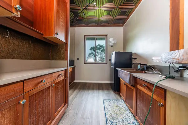 2637 KAIWIKI RD, Hilo, HI 96720