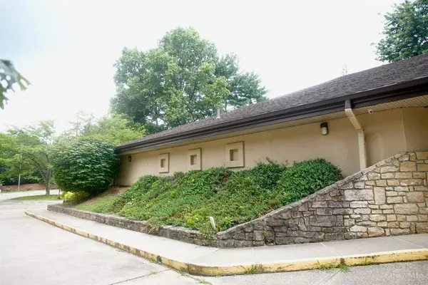 5629 Bridgetown Rd, Cincinnati, OH 45248