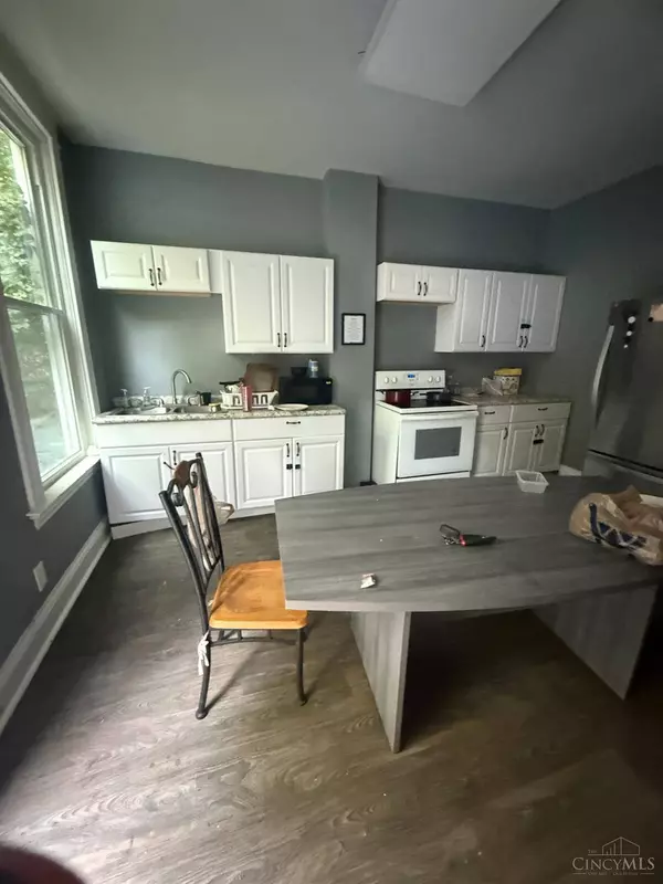 3069 Moosewood ave, Cincinnati, OH 45225