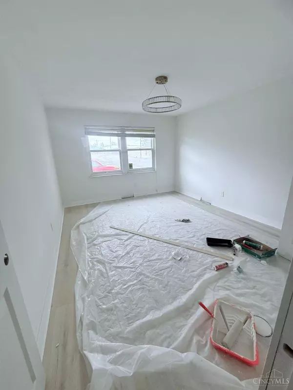 4632 Paddock, Cincinnati, OH 45237