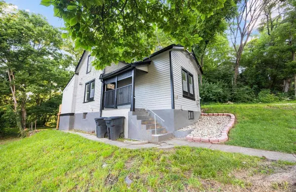 2187 Boone St, Cincinnati, OH 45206