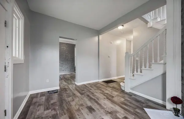 839 Ridgeway Ave, Cincinnati, OH 45229
