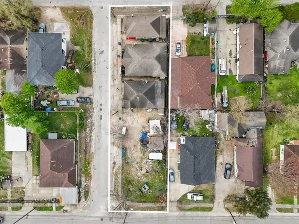 3501 Sarah ST, Houston, TX 77026