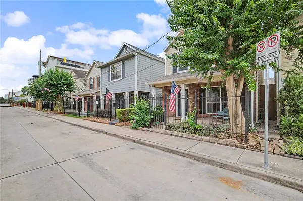1104 Buckner ST, Houston, TX 77019