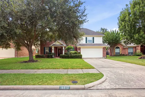 16810 Benwick DR, Sugar Land, TX 77498