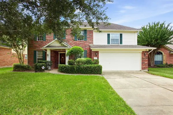 16810 Benwick DR, Sugar Land, TX 77498