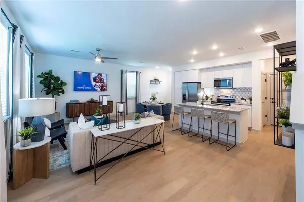 407 Waller LN, Missouri City, TX 77459