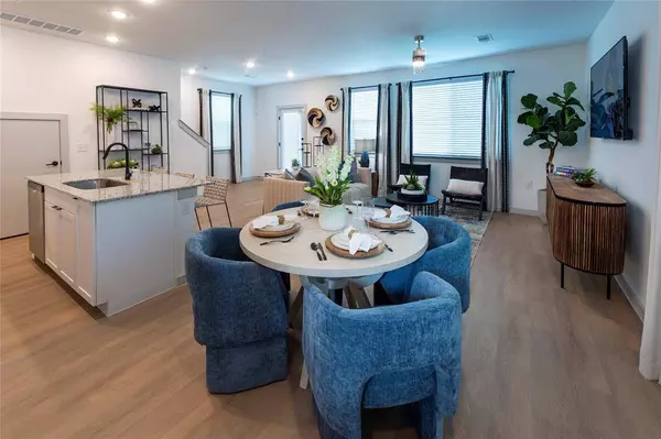 407 Waller LN, Missouri City, TX 77459