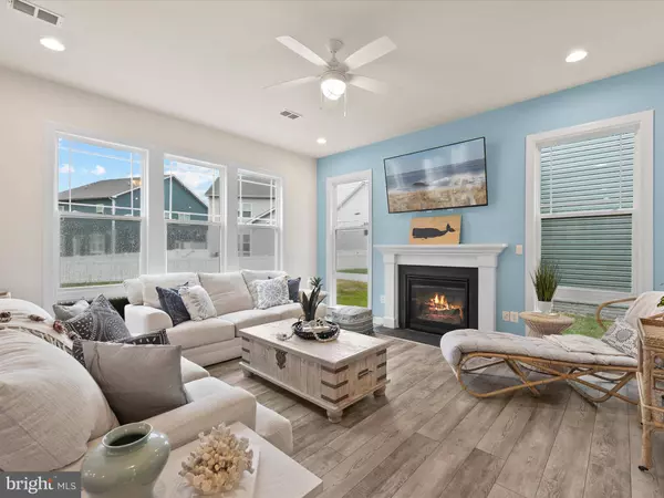 41 BEACH CLUB AVE, Ocean View, DE 19970