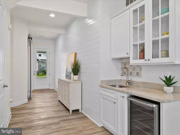 41 BEACH CLUB AVE, Ocean View, DE 19970