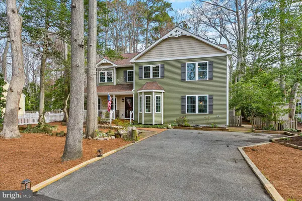 9 COLUMBIA AVE
