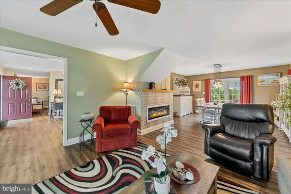 9 COLUMBIA AVE, Ocean View, DE 19970