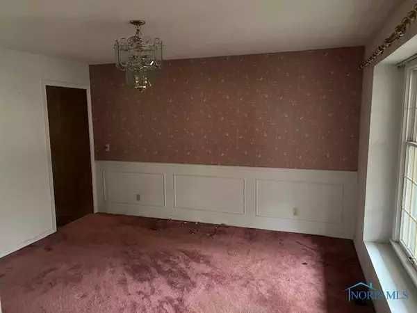 3777 Treelawn DR, Toledo, OH 43614