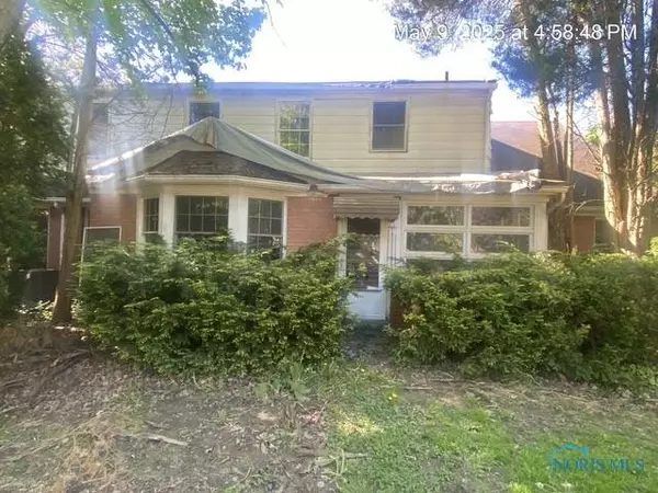 3777 Treelawn DR, Toledo, OH 43614