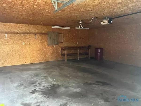 305 McKinley ST, Delta, OH 43515