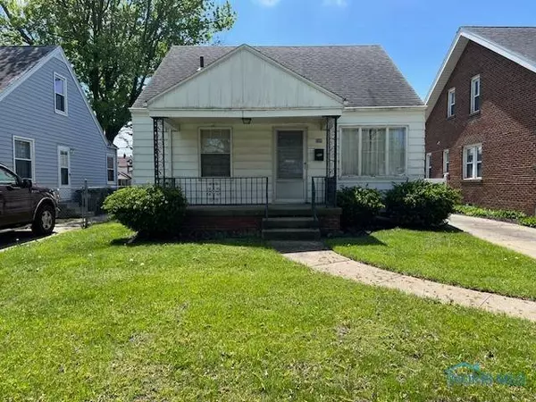 803 Mayfair BLVD, Toledo, OH 43612