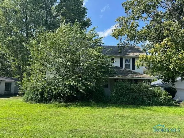 714 E State Route 101, Clyde, OH 43420