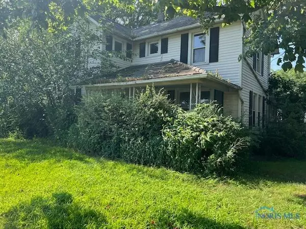 714 E State Route 101, Clyde, OH 43420