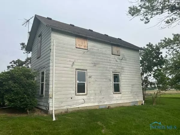 9173 County Road P3, Napoleon, OH 43545