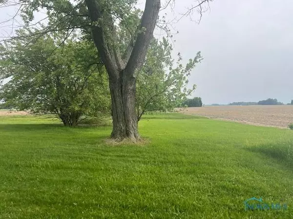 9173 County Road P3, Napoleon, OH 43545