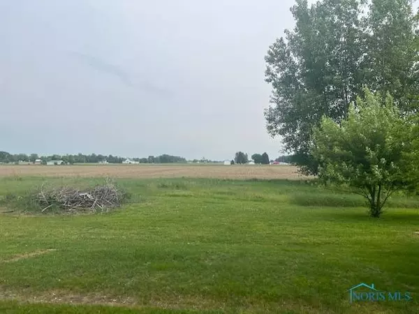 9173 County Road P3, Napoleon, OH 43545