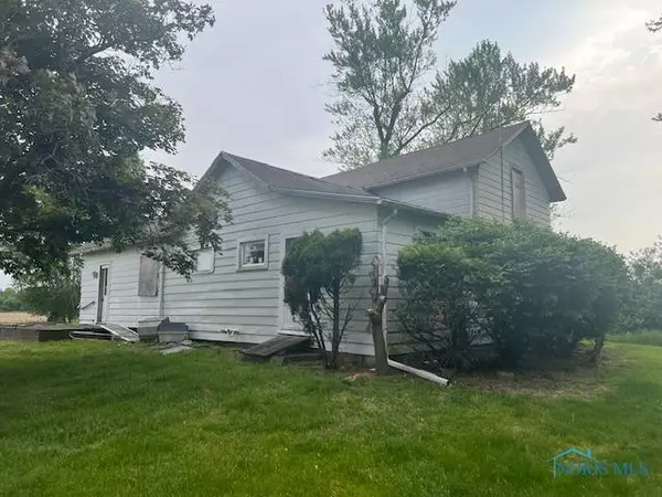 9173 County Road P3, Napoleon, OH 43545