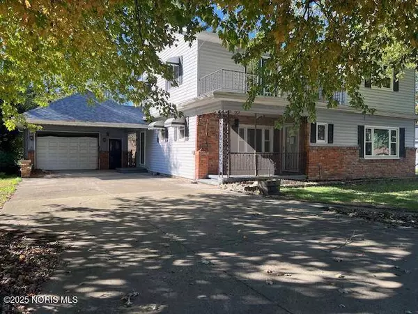 117 Maple ST, Bradner, OH 43406