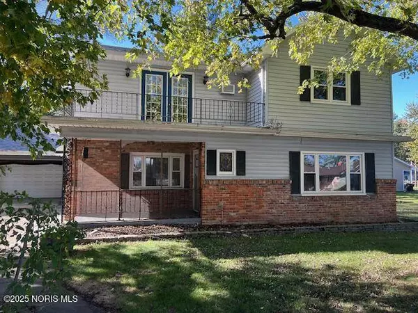 117 Maple ST, Bradner, OH 43406