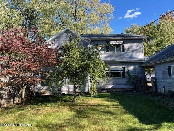 117 Maple ST, Bradner, OH 43406