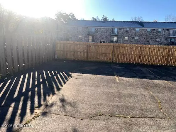 4501 Cherry Creek LN, Toledo, OH 43615