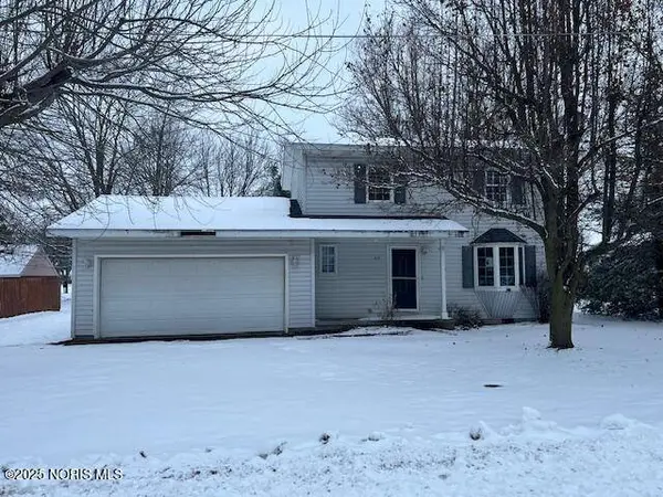 415 E Hubbard ST, Hamler, OH 43524