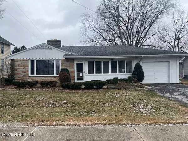 511 W Maumee AVE, Napoleon, OH 43545