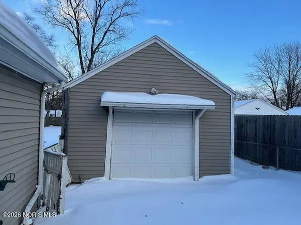 549 Dorcas RD, Holland, OH 43528