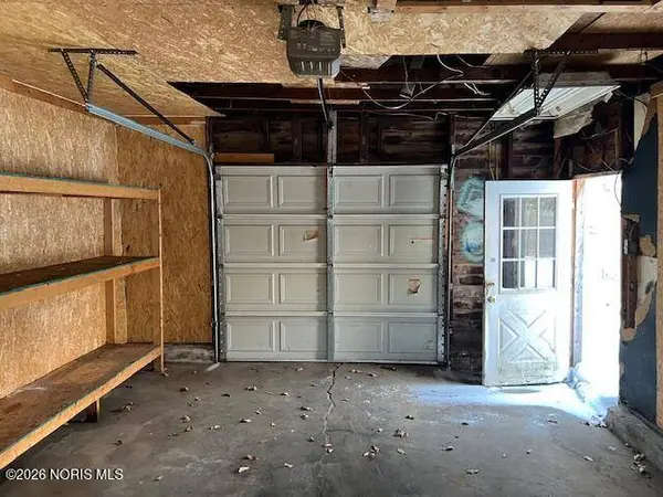 549 Dorcas RD, Holland, OH 43528