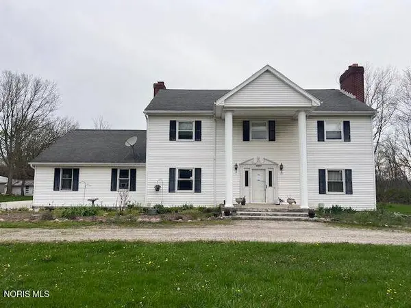22899 W Hellwig RD, Genoa, OH 43430