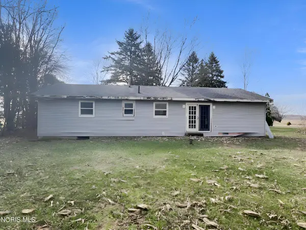 9706 Bradner RD, Risingsun, OH 43457