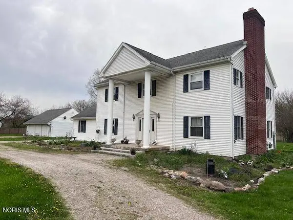 22899 W Hellwig RD, Genoa, OH 43430