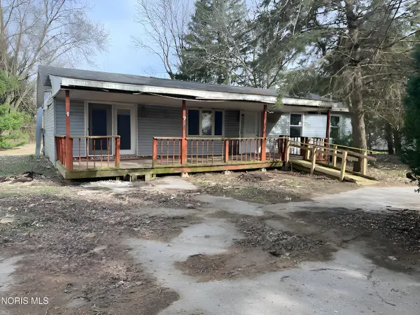 9706 Bradner RD, Risingsun, OH 43457