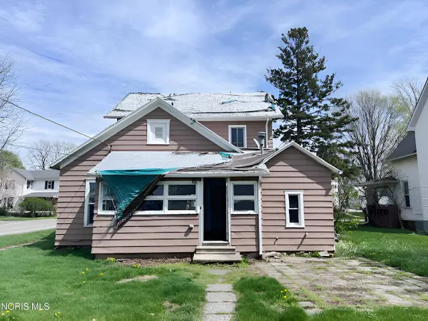 211 N Garfield ST, Bloomdale, OH 44817