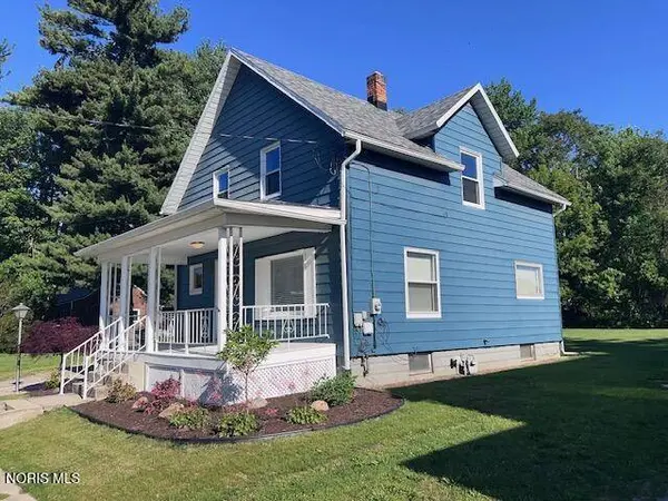 108 W Saint Clair ST, Swanton, OH 43558