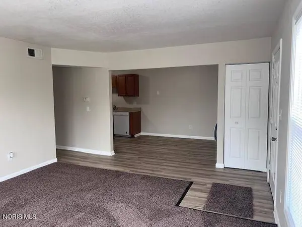 6201 Garden RD, Maumee, OH 43537